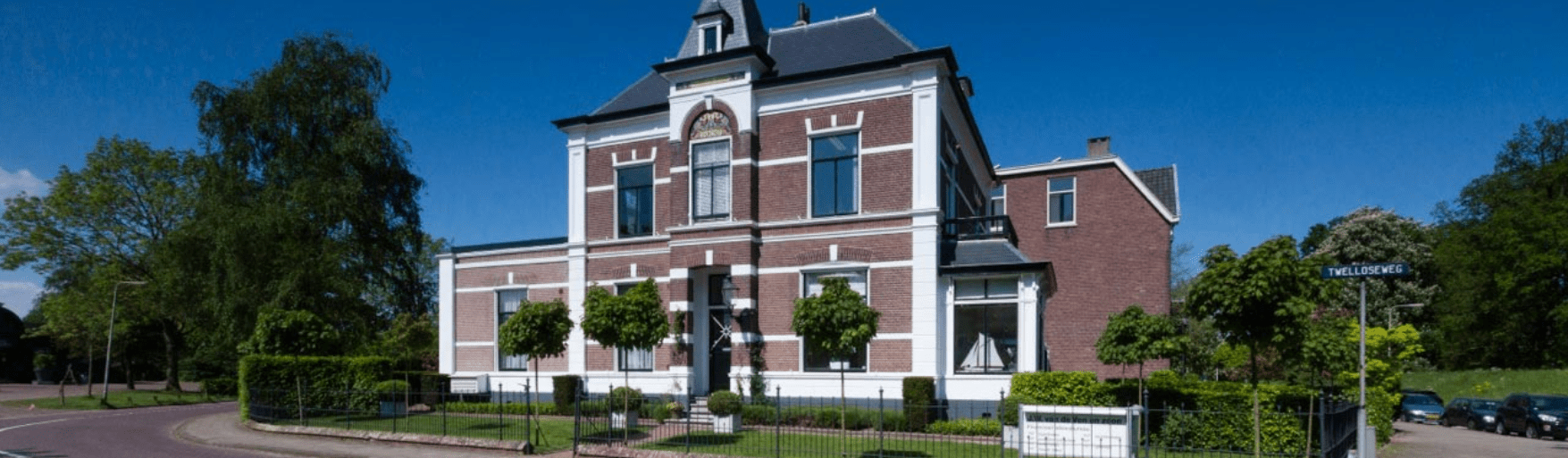 VandeVen-min.png